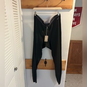 NWT Men’s Patagonia Capilene Midweight Base Layer Bottoms